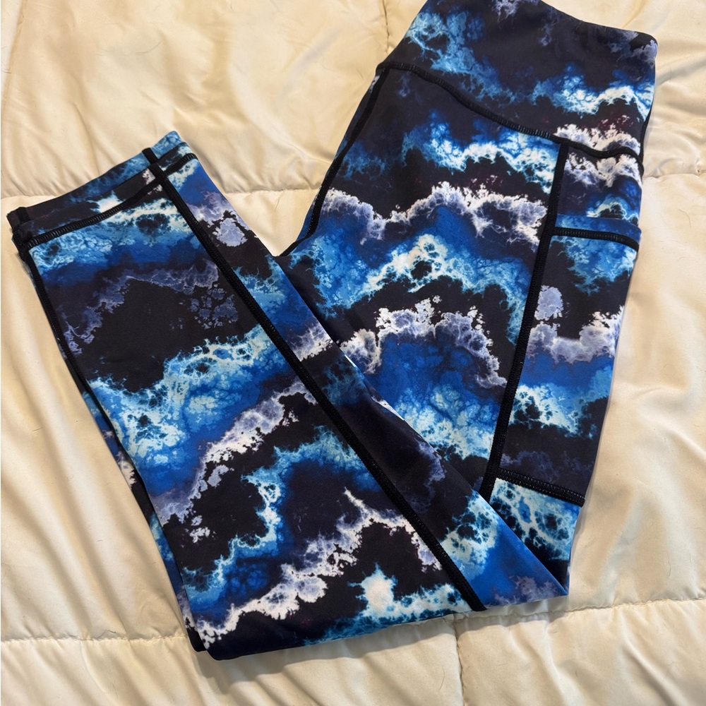 Constantly Varied Gear Storm Capri Leggings size Small